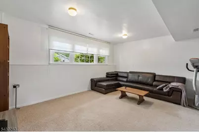 44 Korwel Cir, West Orange Township, NJ 07052 - Photo 21
