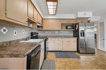 44 Korwel Cir, West Orange Township, NJ 07052 - Photo 11