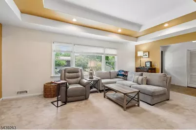 44 Korwel Cir, West Orange Township, NJ 07052 - Photo 5