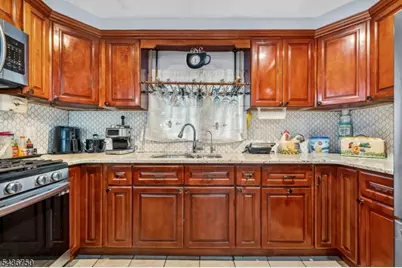 509 Ridge St, Newark, NJ 07104 - Photo 11