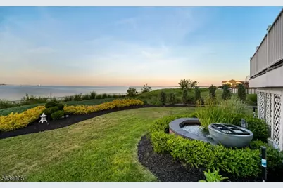 23 Lighthouse Dr, Old Bridge Township, NJ 08879 - Photo 45
