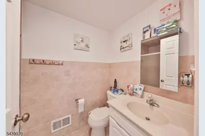 1500 48th St, North Bergen, NJ 07047 - Photo 39