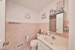 1500 48th St, North Bergen, NJ 07047 - Photo 39