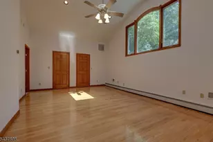 34 Knoll Rd, Wayne, NJ 07470 - Photo 35