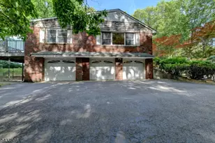34 Knoll Rd, Wayne, NJ 07470 - Photo 5