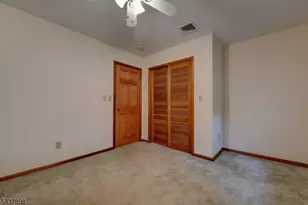 34 Knoll Rd, Wayne, NJ 07470 - Photo 31
