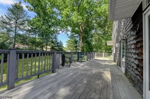 34 Knoll Rd, Wayne, NJ 07470 - Photo 45