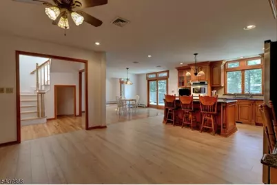 34 Knoll Rd, Wayne, NJ 07470 - Photo 15