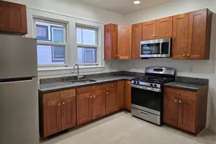 27 Cleveland Ave, Newark, NJ 07106 - Photo 9