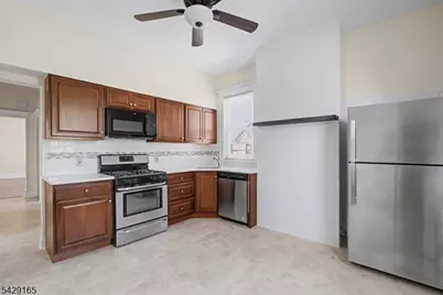153 Washington St, Bloomfield, NJ 07003 - Photo 11