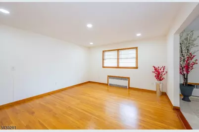 417 Linden Ave, Rahway, NJ 07065 - Photo 11