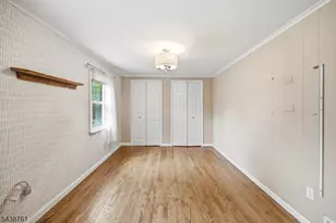 312 Lakeview Dr, Hampton Township, NJ 07860 - Photo 17