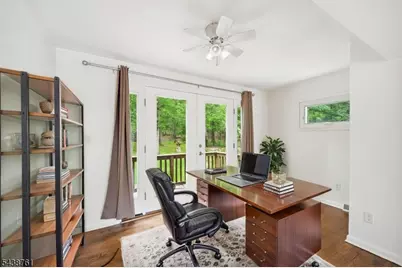 312 Lakeview Dr, Hampton Township, NJ 07860 - Photo 7