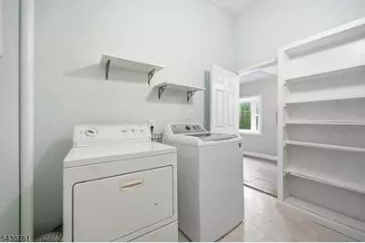 312 Lakeview Dr, Hampton Township, NJ 07860 - Photo 13
