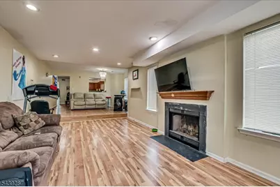1702 Amanda Ct, Piscataway Township, NJ 08854 - Photo 5