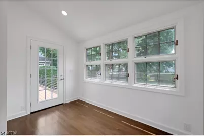 21 N End Ter, Bloomfield, NJ 07003 - Photo 11