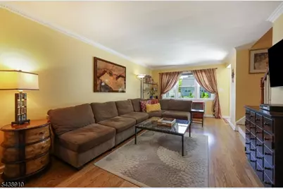 213 Sailer St, Cranford Township, NJ 07016 - Photo 3