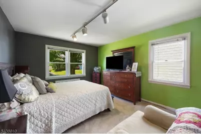 213 Sailer St, Cranford Township, NJ 07016 - Photo 15
