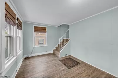 916 Gates St, Phillipsburg, NJ 08865 - Photo 5