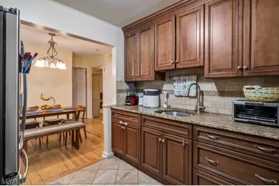 16 Highview Dr, Woodland Park, NJ 07424 - Photo 13