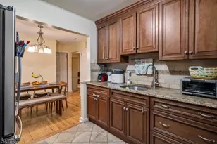 16 Highview Dr, Woodland Park, NJ 07424 - Photo 13