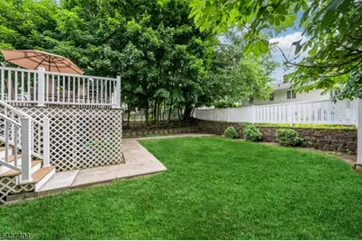 16 Highview Dr, Woodland Park, NJ 07424 - Photo 27