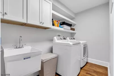 211 Mount Arlington Blvd, Roxbury Township, NJ 07850 - Photo 23