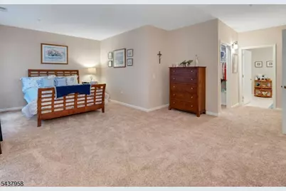 17 Ridgeview Ln, Mount Arlington, NJ 07856 - Photo 13