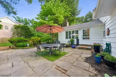 25 Grove St, Caldwell, NJ 07006 - Photo 37