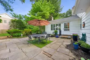 25 Grove St, Caldwell, NJ 07006 - Photo 37
