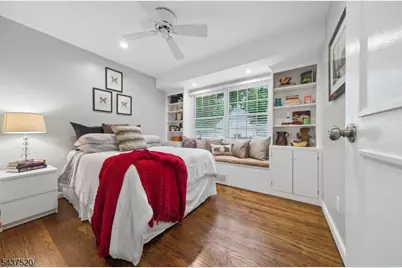 25 Grove St, Caldwell, NJ 07006 - Photo 19