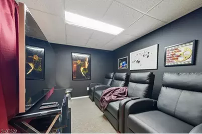 25 Grove St, Caldwell, NJ 07006 - Photo 31