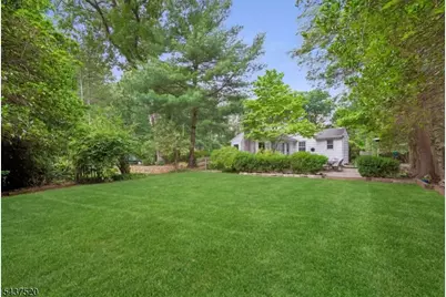 25 Grove St, Caldwell, NJ 07006 - Photo 41