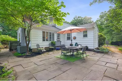 25 Grove St, Caldwell, NJ 07006 - Photo 35