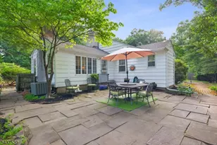 25 Grove St, Caldwell, NJ 07006 - Photo 35