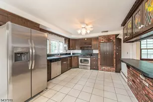 51 Emmet St, Belleville, NJ 07109 - Photo 13