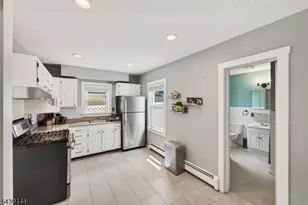 12 Capner St, Flemington, NJ 08822 - Photo 9