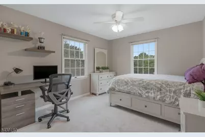 11 Hampton Ct, Bernards Township, NJ 07920 - Photo 15