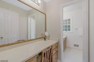 11 Hampton Ct, Bernards Township, NJ 07920 - Photo 19