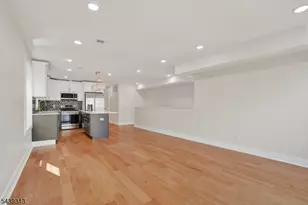 747 S 11th St, Newark, NJ 07103 - Photo 5