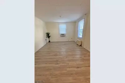 19 West St, Bernardsville, NJ 07924 - Photo 3