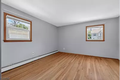 348 W Emerson Ave, Rahway, NJ 07065 - Photo 15