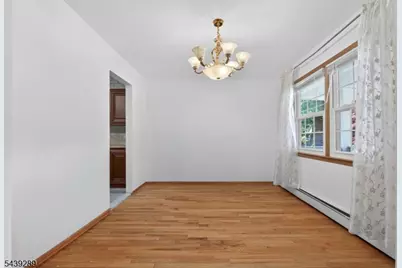 348 W Emerson Ave, Rahway, NJ 07065 - Photo 11
