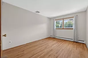 348 W Emerson Ave, Rahway, NJ 07065 - Photo 19