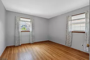 348 W Emerson Ave, Rahway, NJ 07065 - Photo 21