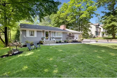 231 Stirling Rd, Watchung, NJ 07069 - Photo 3