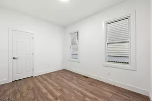 855 S 14th St, Newark, NJ 07108 - Photo 21