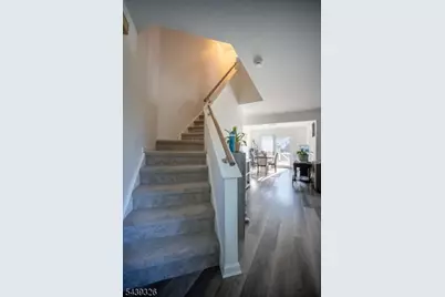 132 Longacre Ct, Hillsborough Township, NJ 08844 - Photo 3