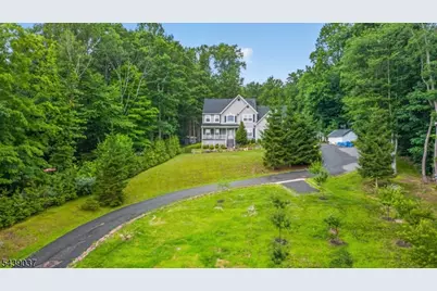 1 Wood Hollow Trl, Jefferson Township, NJ 07438 - Photo 31