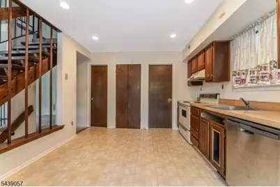 300 Gemini Dr #A, Hillsborough Township, NJ 08844 - Photo 11